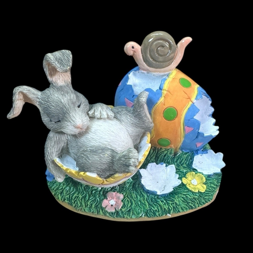 Charming Tails After the Hunt Figurine – Easter Bunny & Snail Eggs Fitz & Floyd